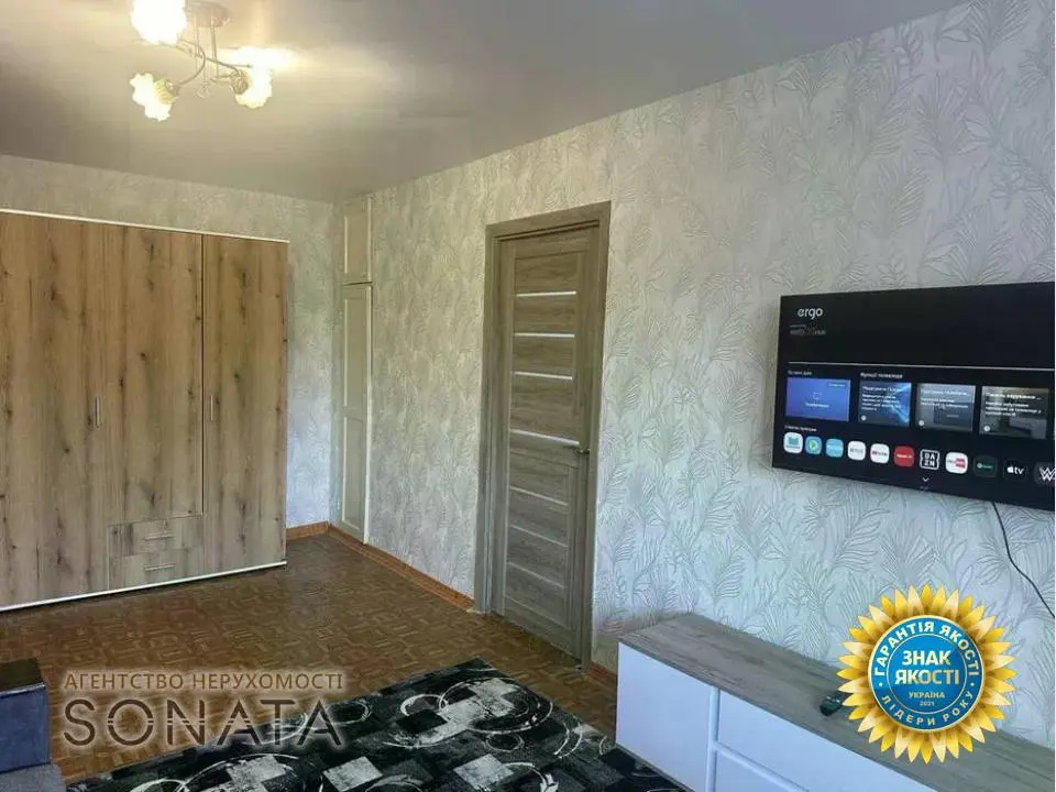 Фото Selling a 2-room apartment, 45 sq.m., Smilianska Street  Cherkasy, price: 52000 $, code 3905