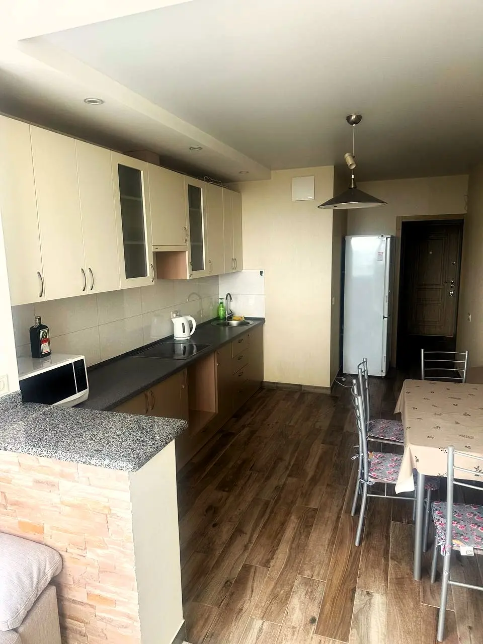 Фото Rent a 1-room apartment, Anatoliia Petrytskoho Street 19 Kyiv for long-term rent, price: 20000 UAH, code 3908