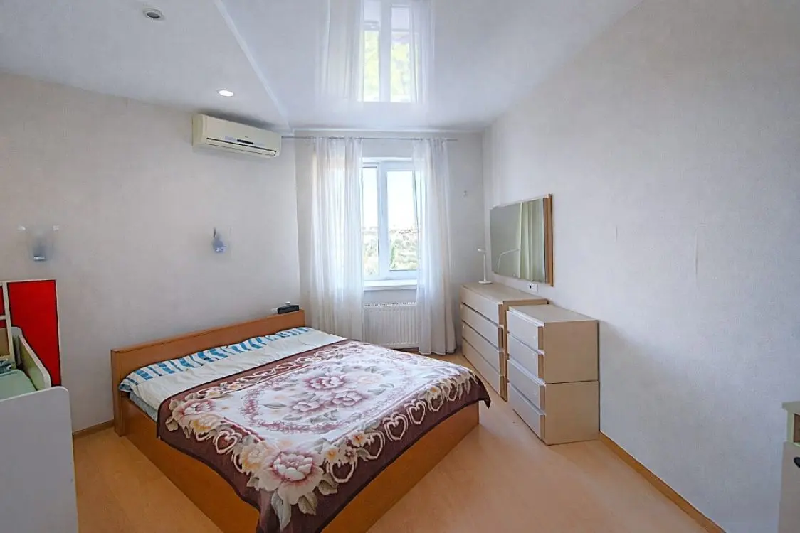 Фото Rent a 2-room apartment, Pastera Street 2 Odesa for long-term rent, price: 13000 UAH, code 1337