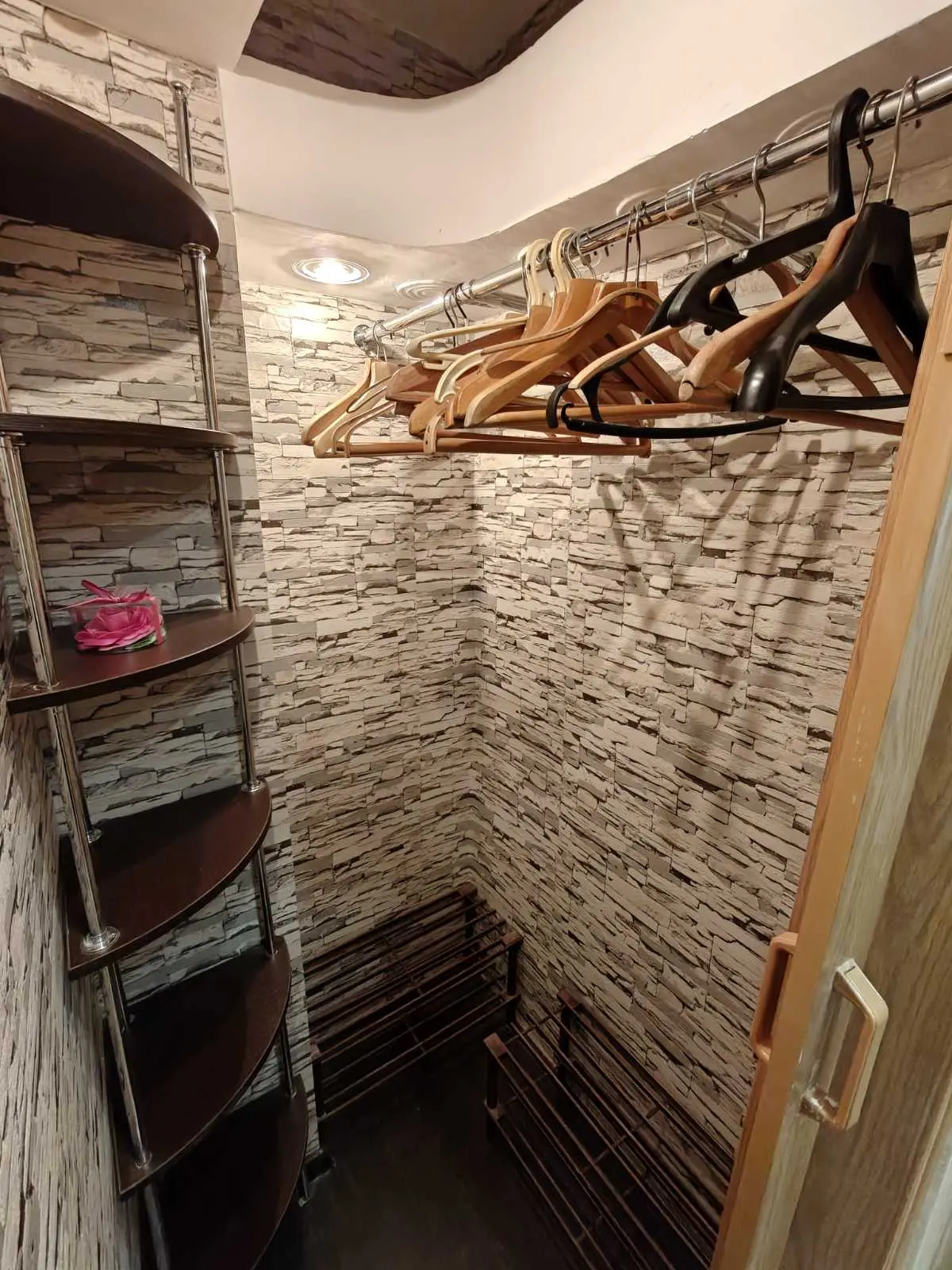 Фото Зняти 2 кімнатну квартиру, Ентузіастів вул. 11 Київ в довгострокову оренду, ціна: 14500 UAH, код 3912