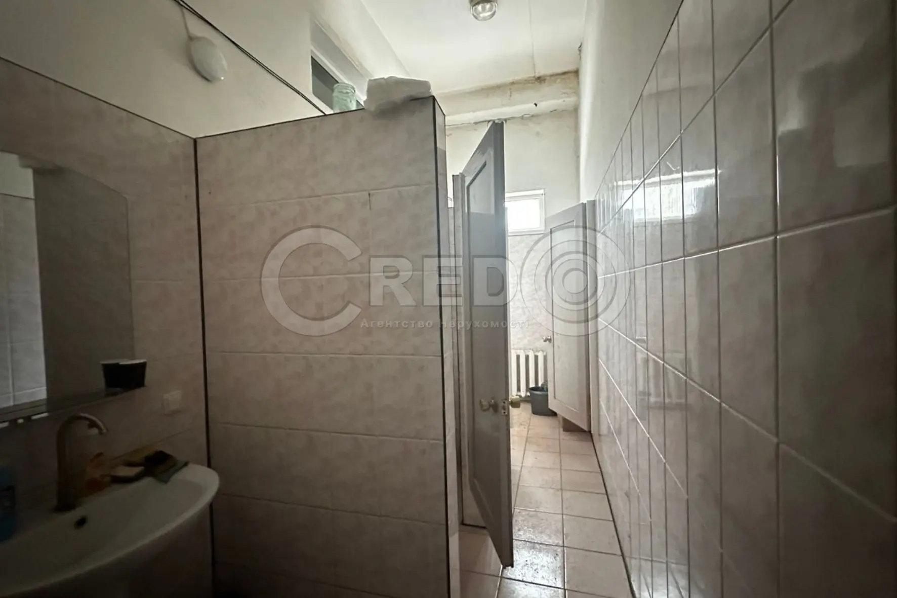 Фото Арендовать торговую площадь, Вечернекутская ул.  Кривой Рог в долгосрочную аренду, цена: 400 UAH, код 3918