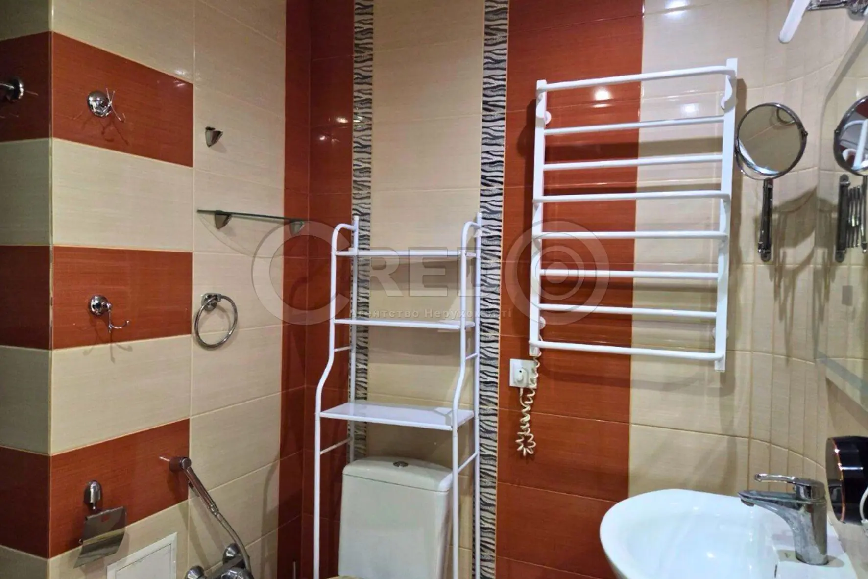 Фото Зняти 2 кімнатну квартиру, Зарічна вул.  Кривий Ріг в довгострокову оренду, ціна: 12000 UAH, код 3920