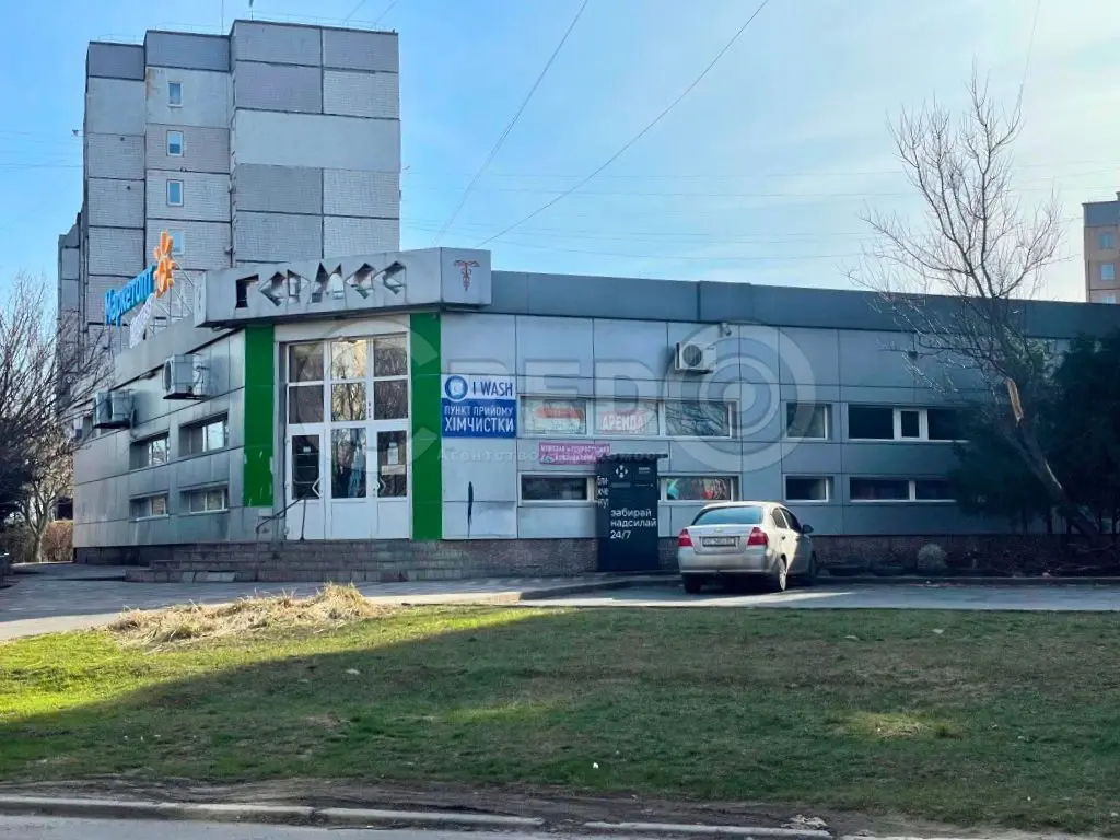 Фото Оренда торгівельної площі, Незалежності України вул.  Кривий Ріг в довгострокову оренду, ціна: 200 UAH, код 3921