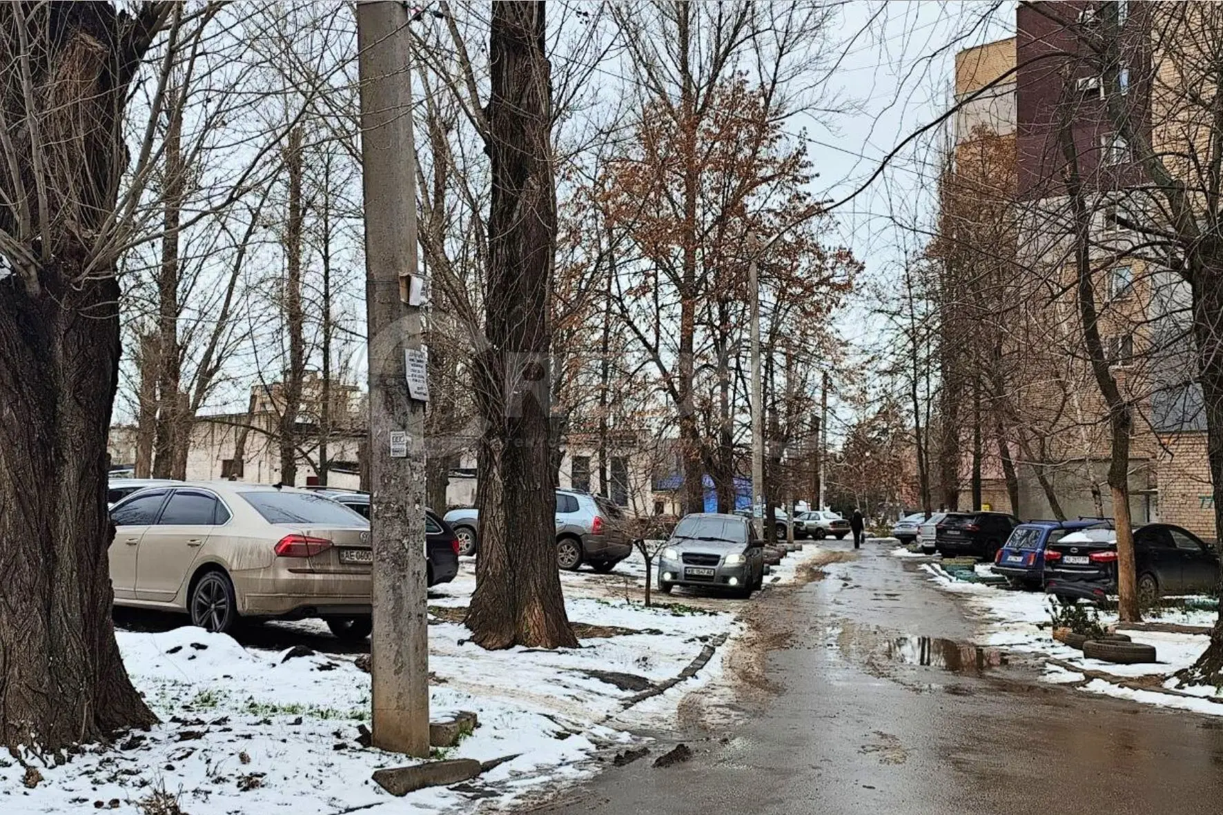 Фото Selling a 2-room apartment, 42.6 sq.m., Haharina Avenue  Kryvyi Rih, price: 11000 $, code 3923