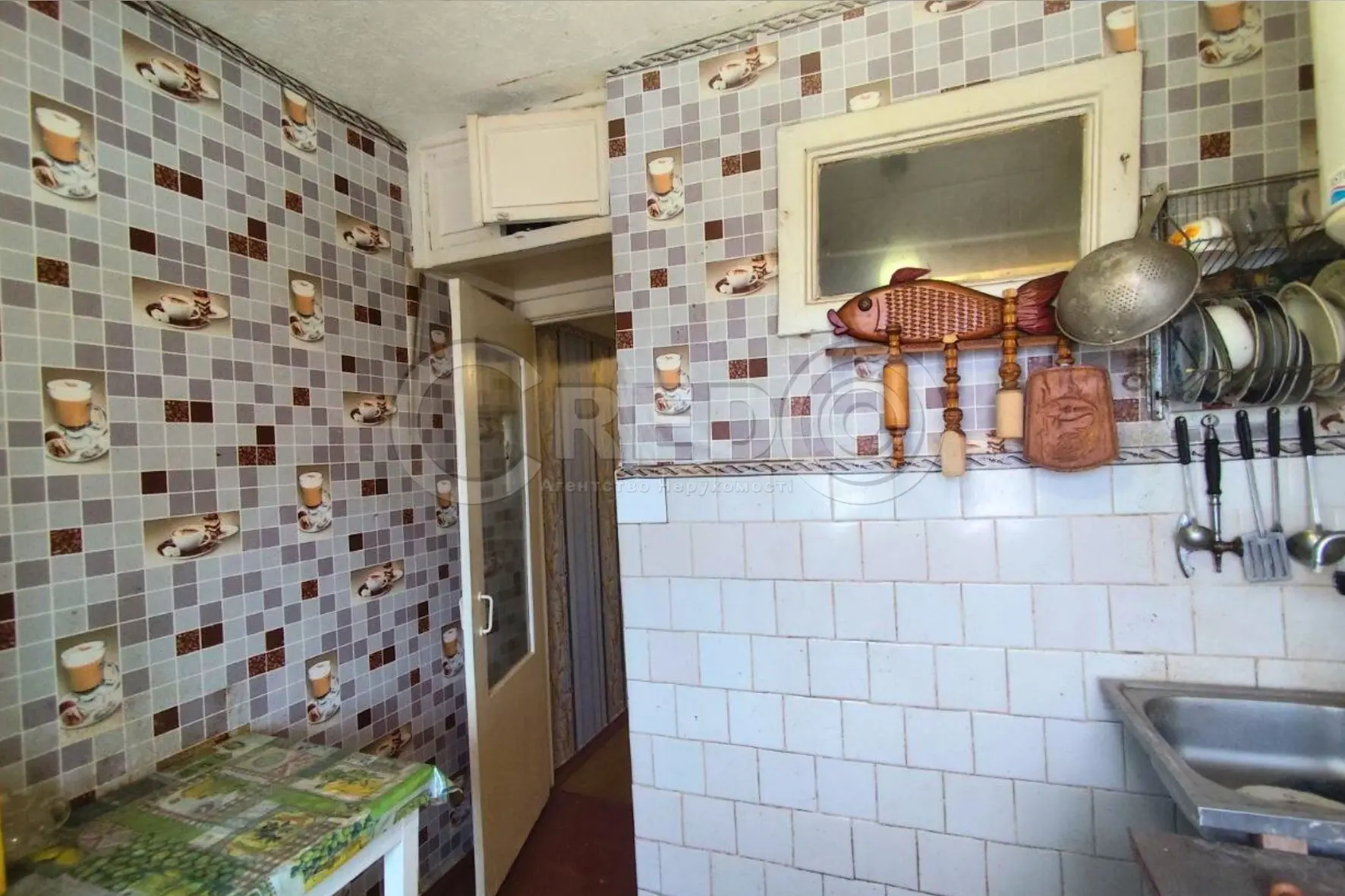 Фото Selling a 2-room apartment, 42.6 sq.m., Haharina Avenue  Kryvyi Rih, price: 11000 $, code 3923