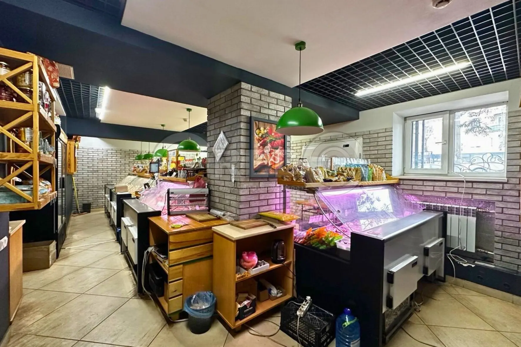 Фото Оренда торгівельної площі, Гагаріна просп.  Кривий Ріг в довгострокову оренду, ціна: 30000 UAH, код 3925