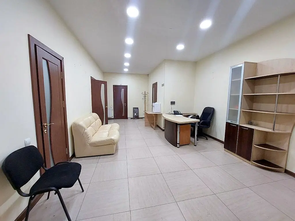 Фото Арендовать офис, Мукачевский пер. 4в Одесса в долгосрочную аренду, цена: 700 $, код 3926