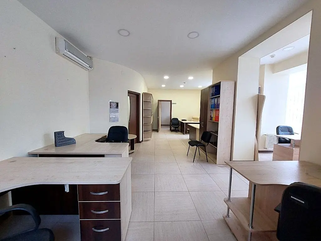 Фото Арендовать офис, Мукачевский пер. 4в Одесса в долгосрочную аренду, цена: 700 $, код 3926