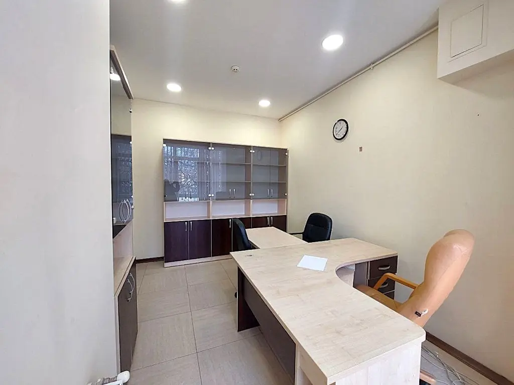 Фото Арендовать офис, Мукачевский пер. 4в Одесса в долгосрочную аренду, цена: 700 $, код 3926