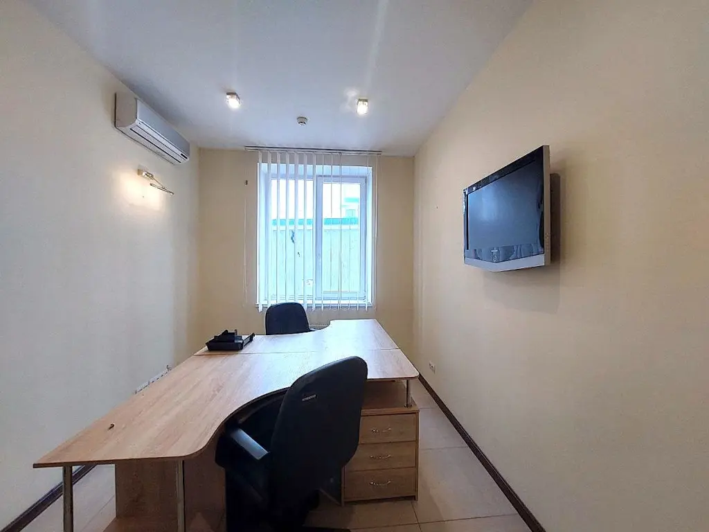 Фото Арендовать офис, Мукачевский пер. 4в Одесса в долгосрочную аренду, цена: 700 $, код 3926