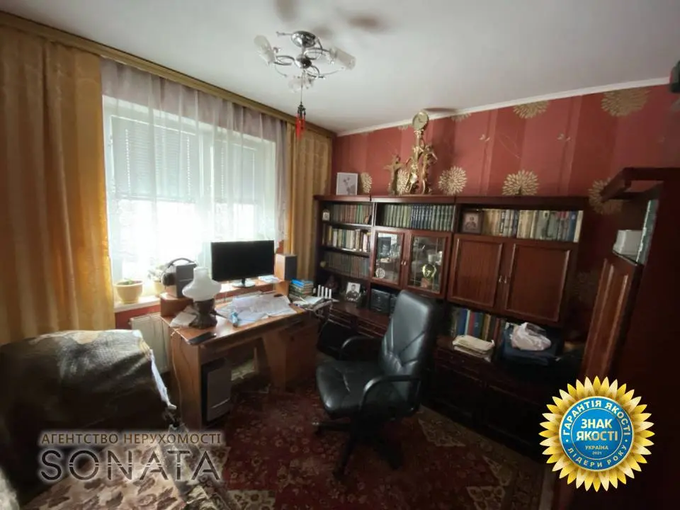 Фото Selling a 3-room apartment, 67 sq.m., Maksym Zalizniak Street (Nevskoho Lane)  Cherkasy, price: 71000 $, code 3931