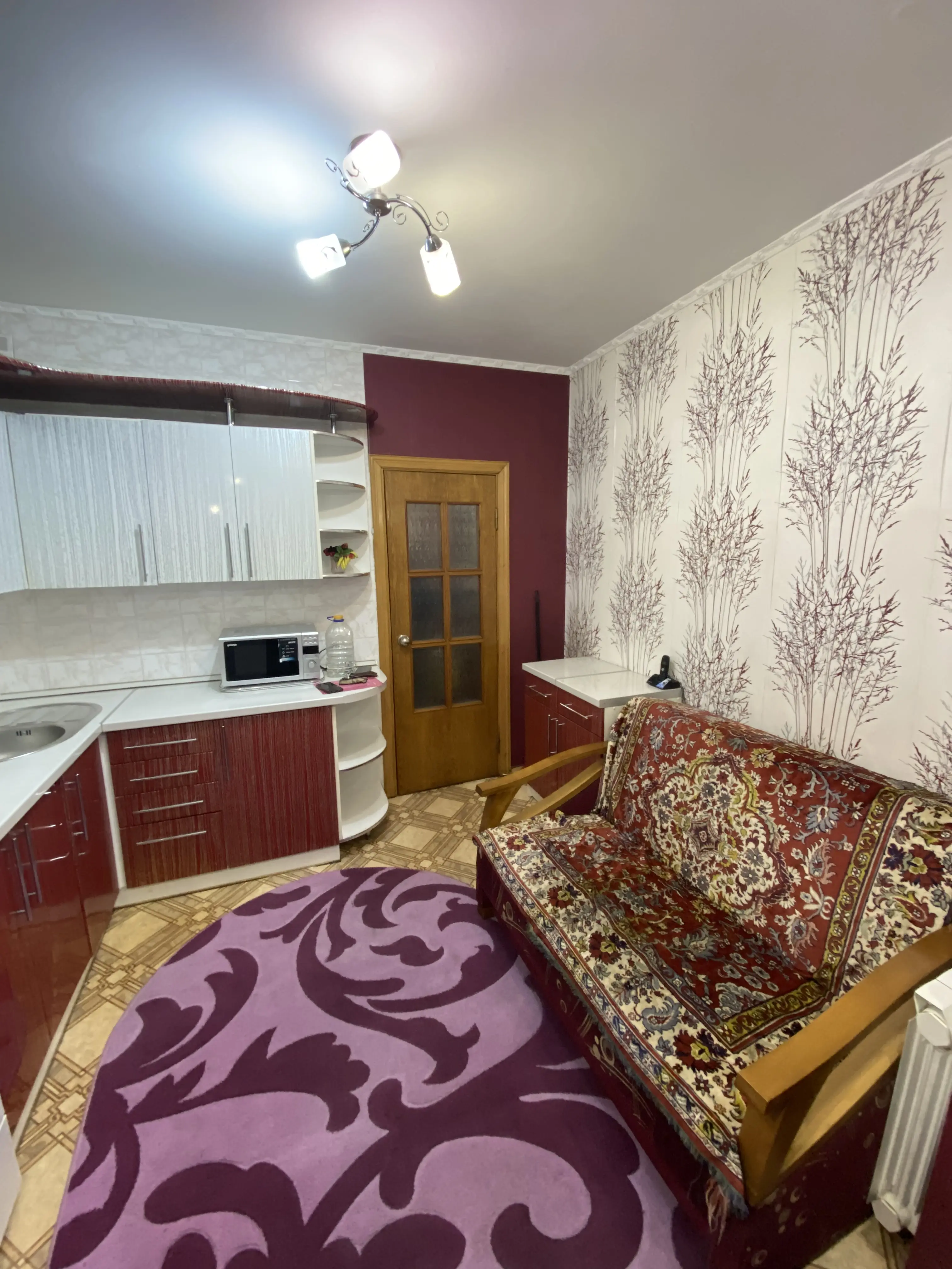 Фото Зняти 1 кімнатну квартиру, Академіка Заболотного вул. 48 Київ в довгострокову оренду, ціна: 14000 UAH, код 3933