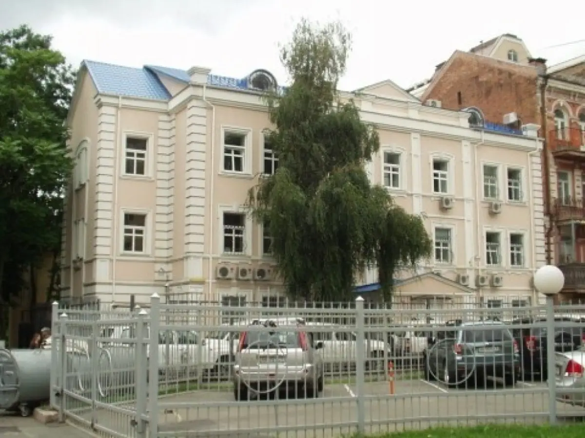 Фото Продаю будинок, 697 кв. м, Саксаганського вул. 111а Київ, ціна: 3000 $, код 3949