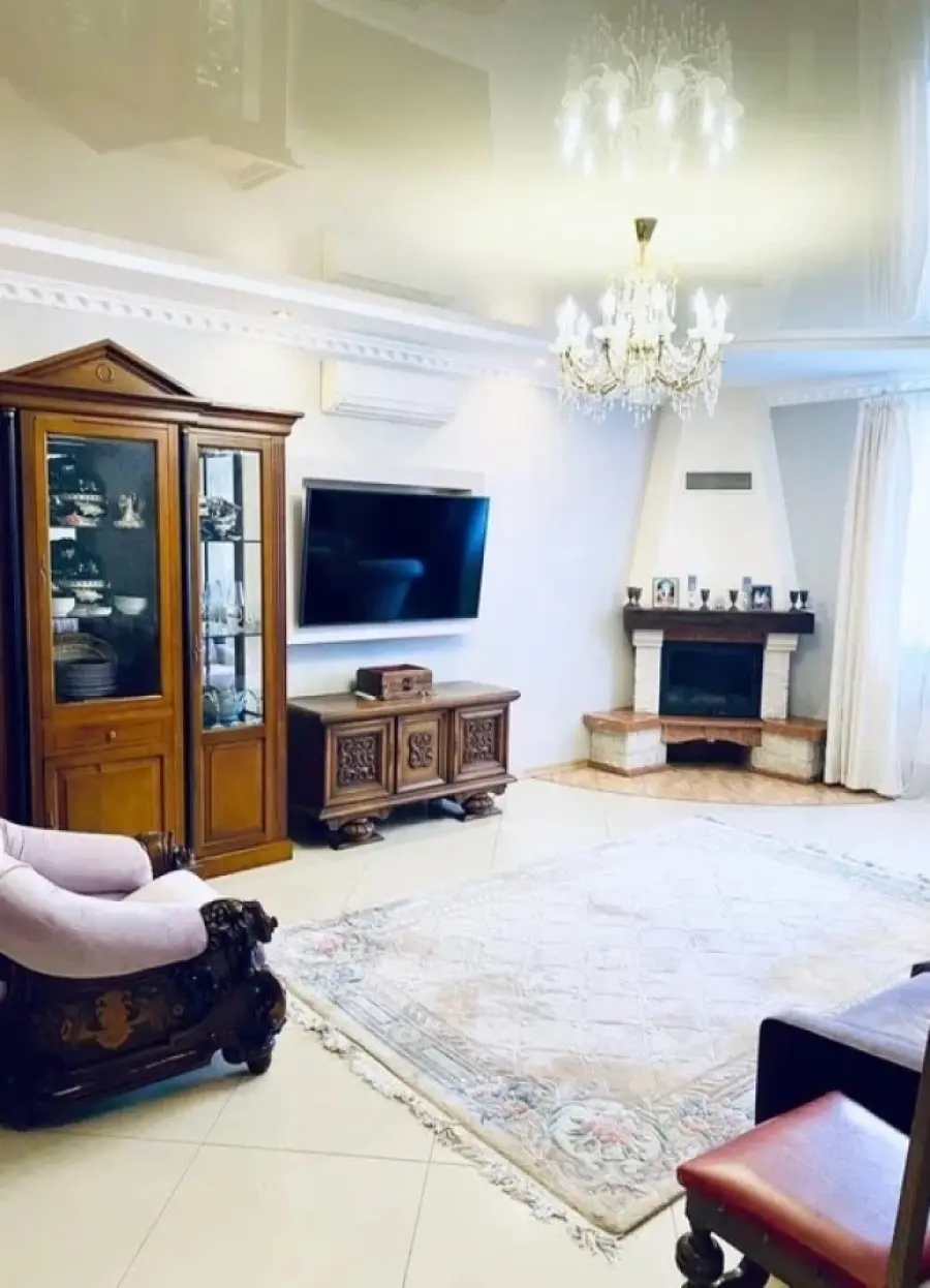 Фото Продаю будинок, 196 кв. м, 60-а Садова вул.  Київ, ціна: 290000 $, код 3952