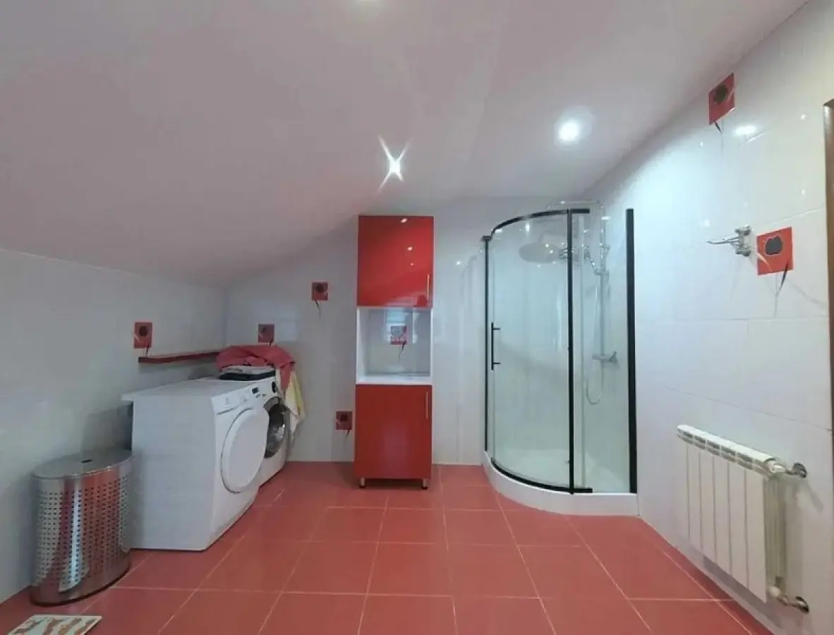 Фото Снять дом, 60-я Садовая ул.  Киев в долгосрочную аренду, цена: 1800 $, код 3953