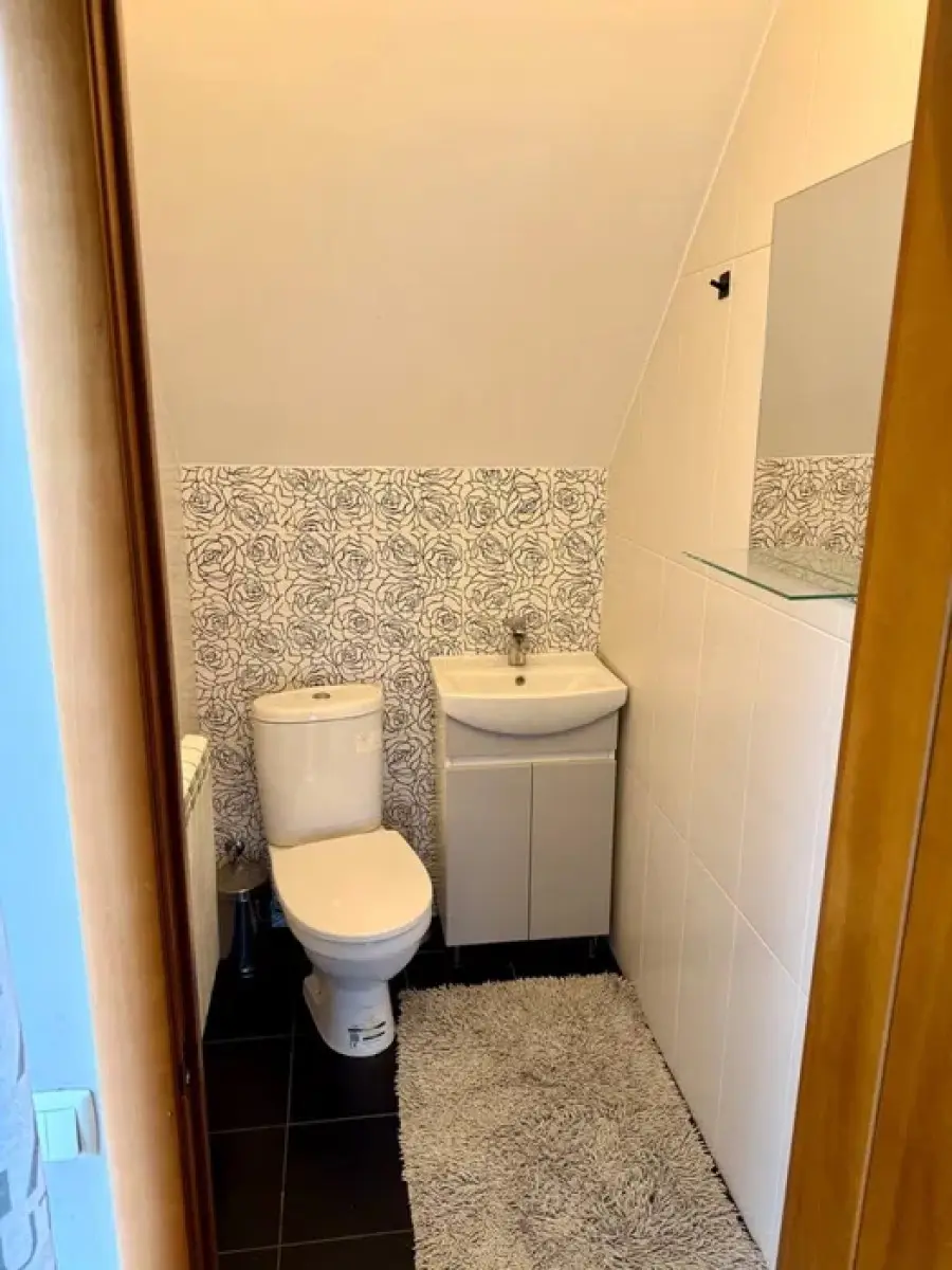 Фото Снять дом, 60-я Садовая ул.  Киев в долгосрочную аренду, цена: 1800 $, код 3953