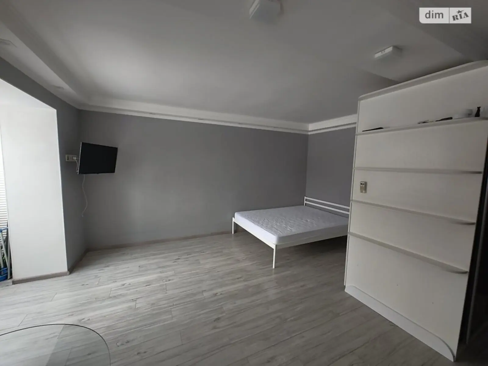 Фото Selling a 1-room apartment, 30 sq.m., Heroyiv polku "Azov" Street (Marshala Malynovskoho Street) 28б Kyiv, price: 50000 $, code 3957