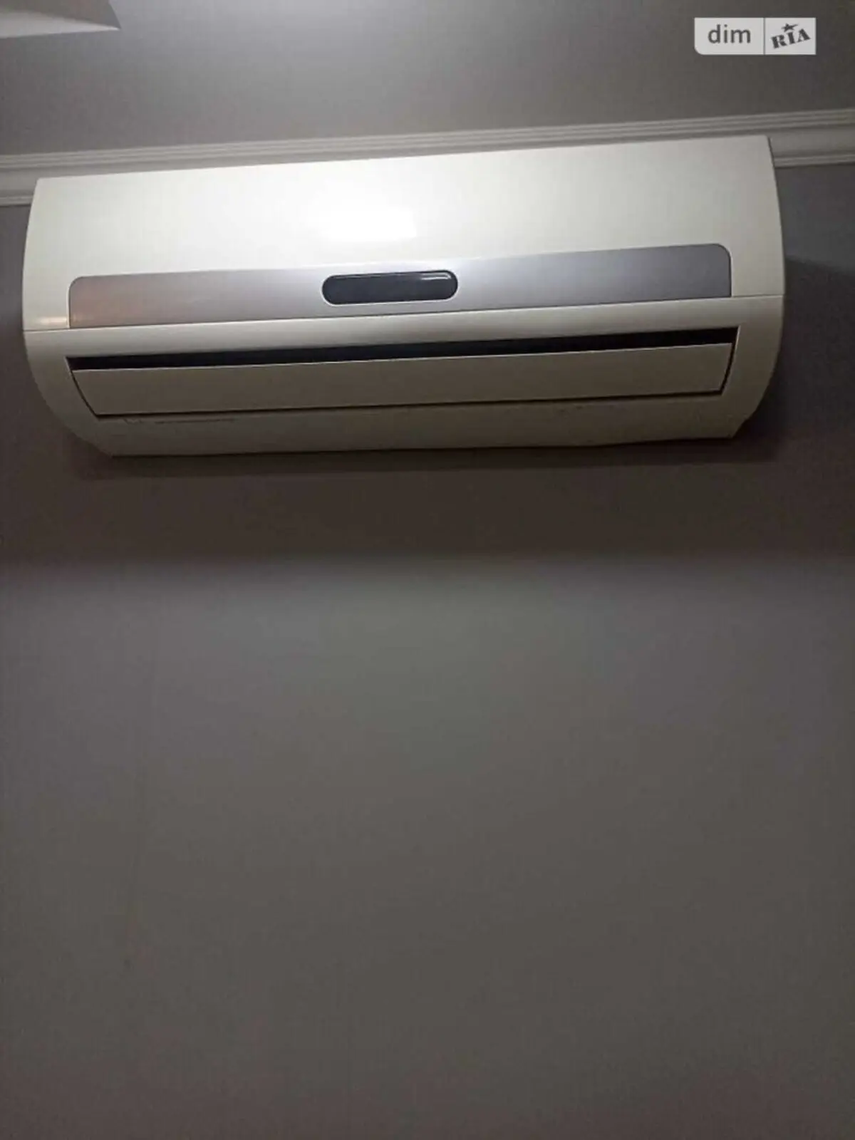 Фото Selling a 1-room apartment, 30 sq.m., Heroyiv polku "Azov" Street (Marshala Malynovskoho Street) 28б Kyiv, price: 50000 $, code 3957