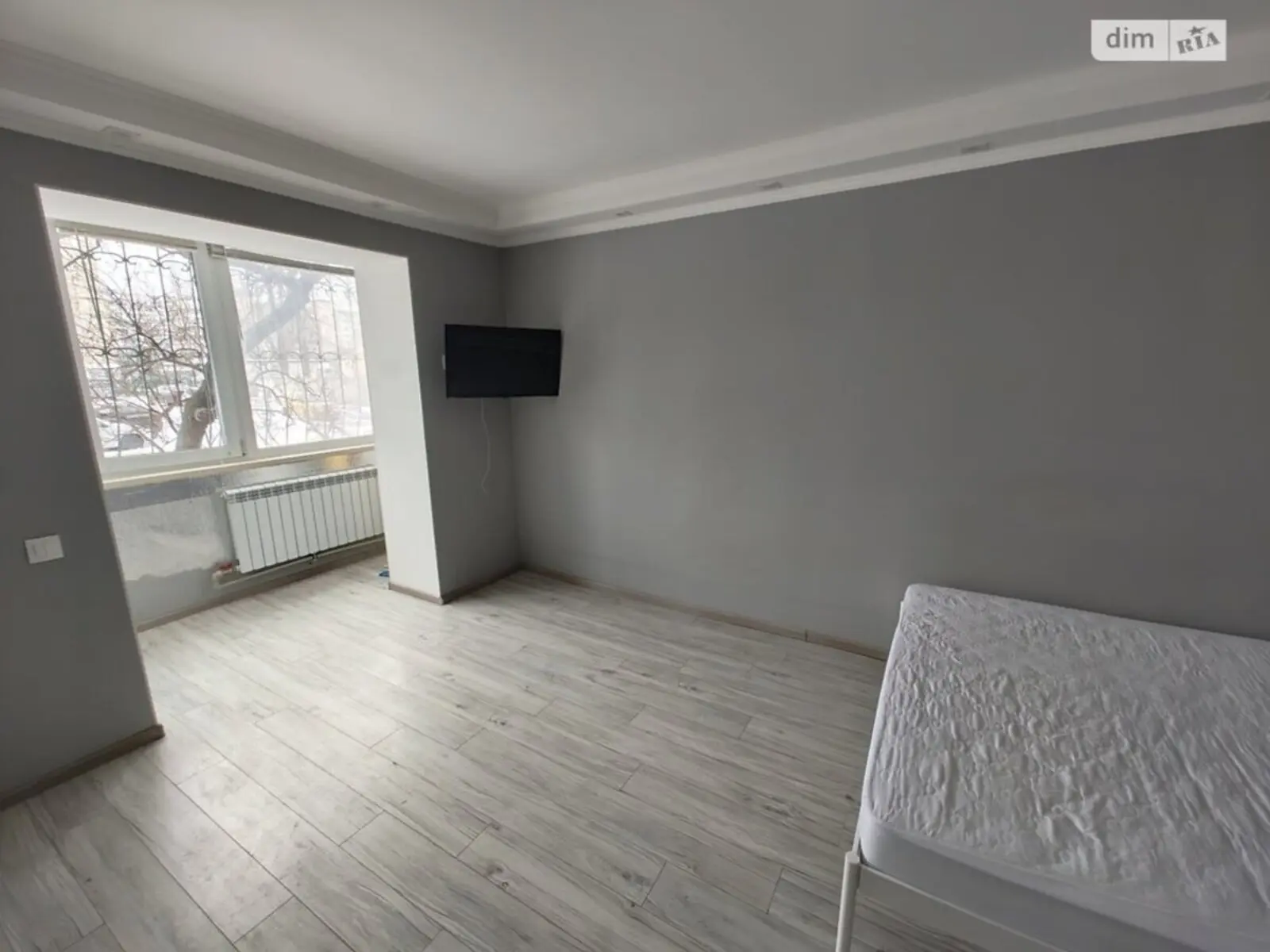 Фото Selling a 1-room apartment, 30 sq.m., Heroyiv polku "Azov" Street (Marshala Malynovskoho Street) 28б Kyiv, price: 50000 $, code 3957