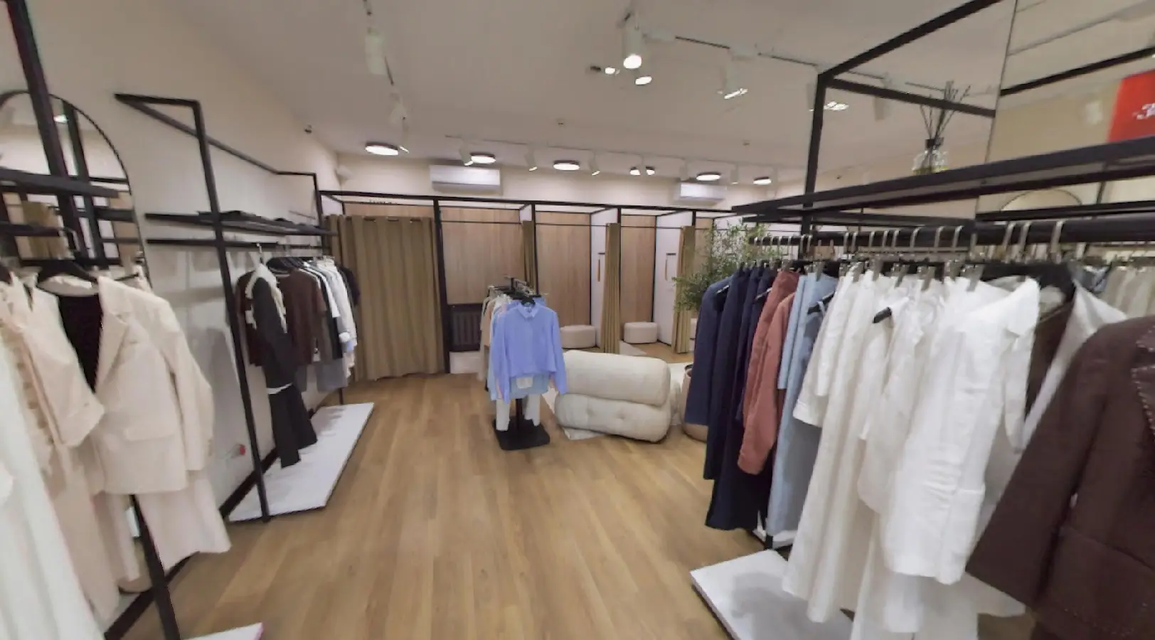 Фото Rent a retail space, Shota Rustaveli Street 15 Kyiv for long-term rent, price: 1000 UAH, code 3962