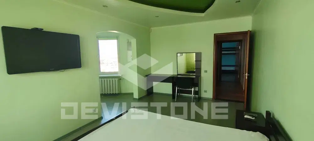 Фото Снять 3-комнатную квартиру, Правды просп. 31а Киев в долгосрочную аренду, цена: 28000 UAH, код 3963