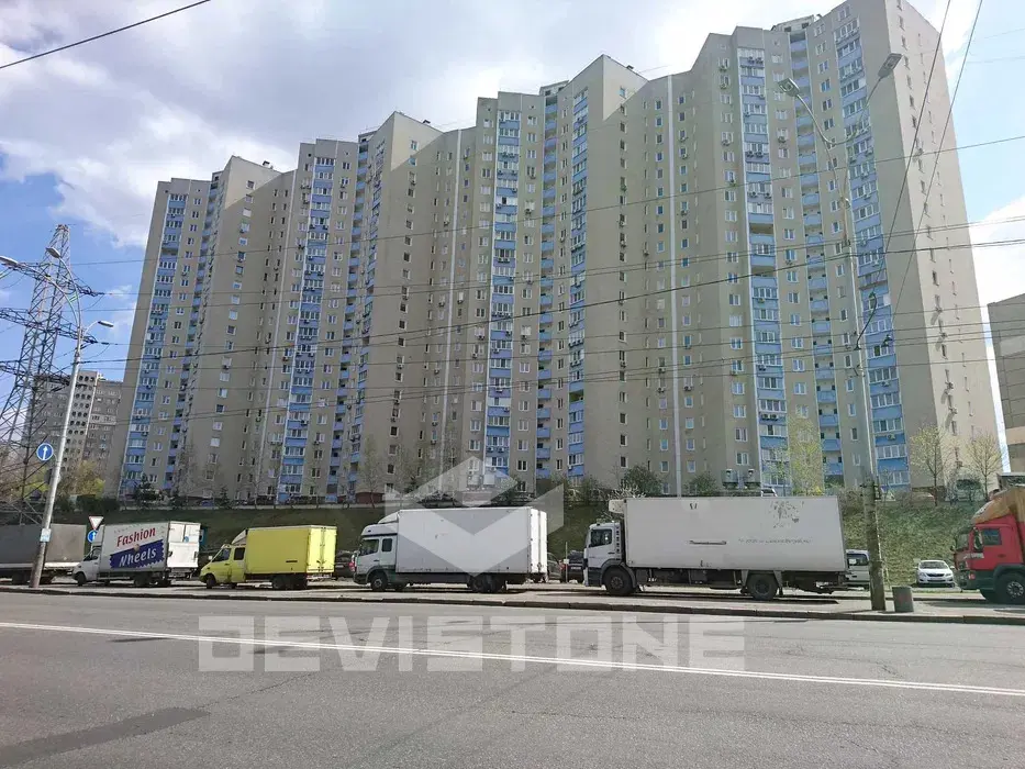 Фото Снять 3-комнатную квартиру, Правды просп. 31а Киев в долгосрочную аренду, цена: 28000 UAH, код 3963