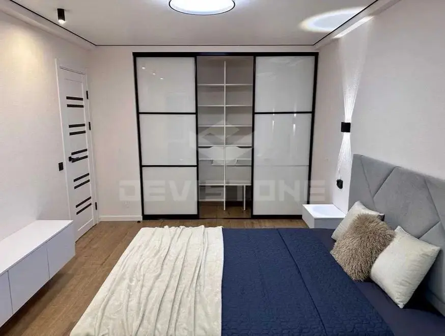 Фото Продаю 1-комнатную квартиру, 34 кв. м, Берестейский просп. (Победы) 19 Киев, цена: 84000 $, код 3964