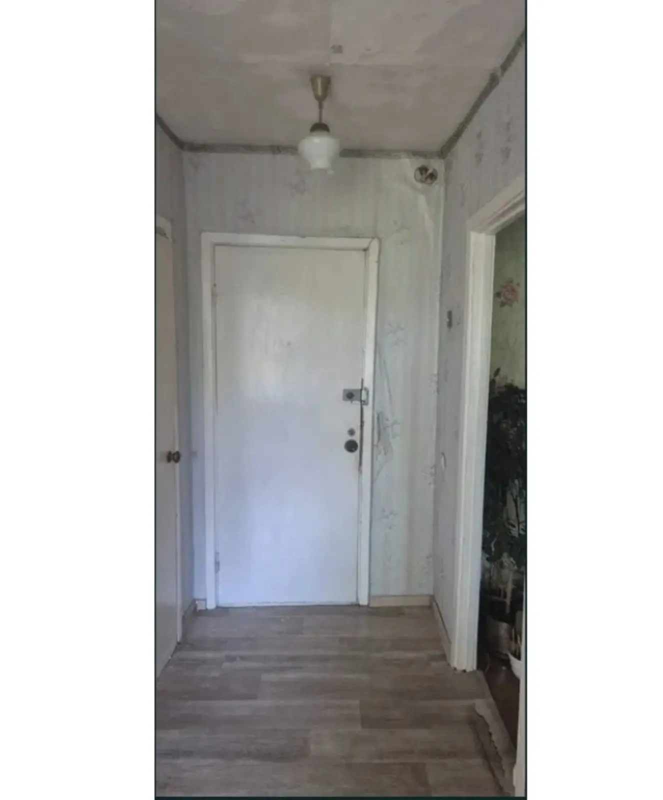 Фото Продаю 1-комнатную квартиру, 28 кв. м, Демеевская ул. 39 Киев, цена: 40000 $, код 3965