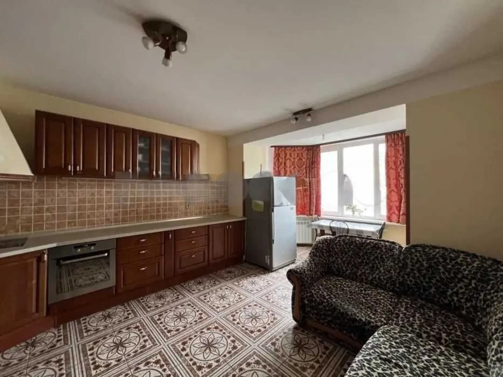 Фото Продаю 2-комнатную квартиру, 54 кв. м, Борщаговская ул. 206 Киев, цена: 73000 €, код 3967