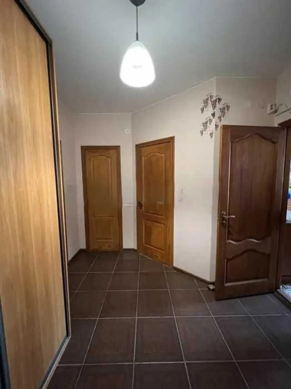 Фото Продаю 2-комнатную квартиру, 54 кв. м, Борщаговская ул. 206 Киев, цена: 73000 €, код 3967