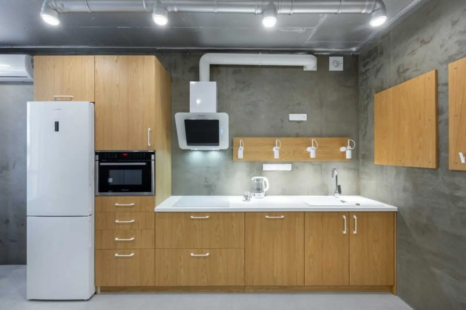 Фото Продаю 1 кімнатну квартиру, 42 кв. м, Кадетський Гай вул.  Київ, ціна: 88000 $, код 3969