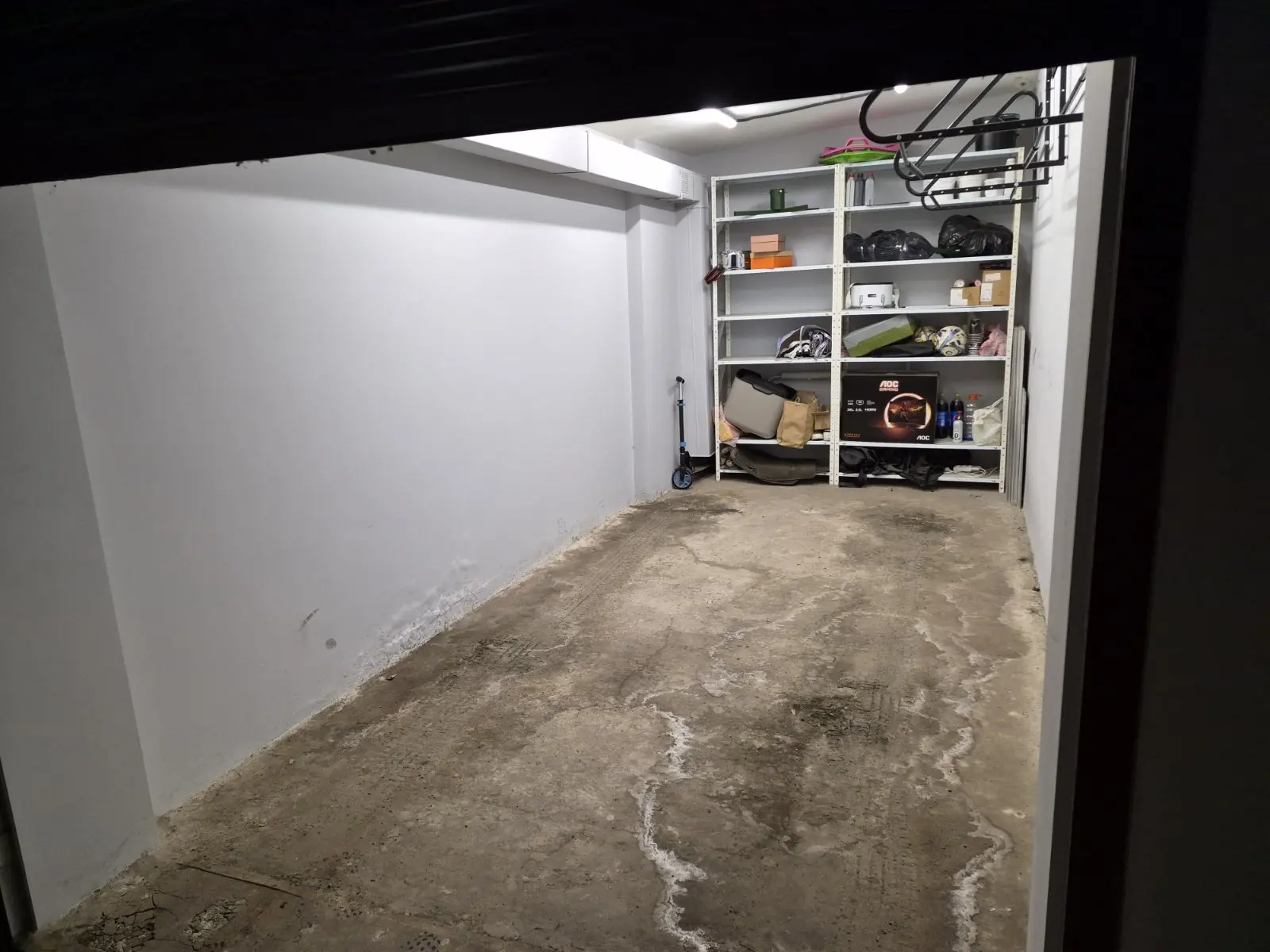 Фото Продаю паркінг, гараж, 15.1 кв. м, Василя Тютюнника вул. (Анрі Барбюса) 40 Київ, ціна: 24000 $, код 3975