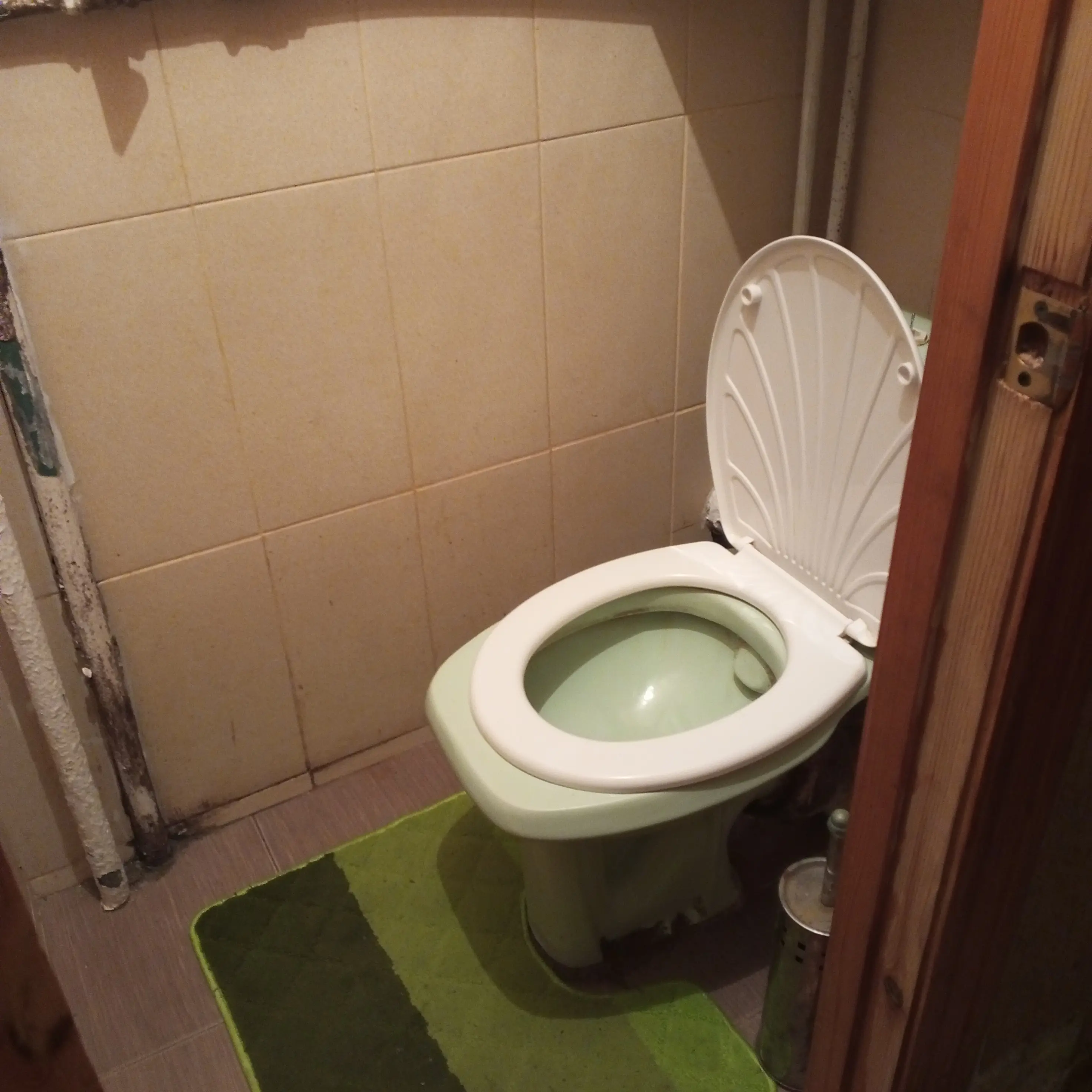 Фото Продаю 2-комнатную квартиру, 39 кв. м, Михаила Донца ул. 19б Киев, цена: 39000 $, код 3977