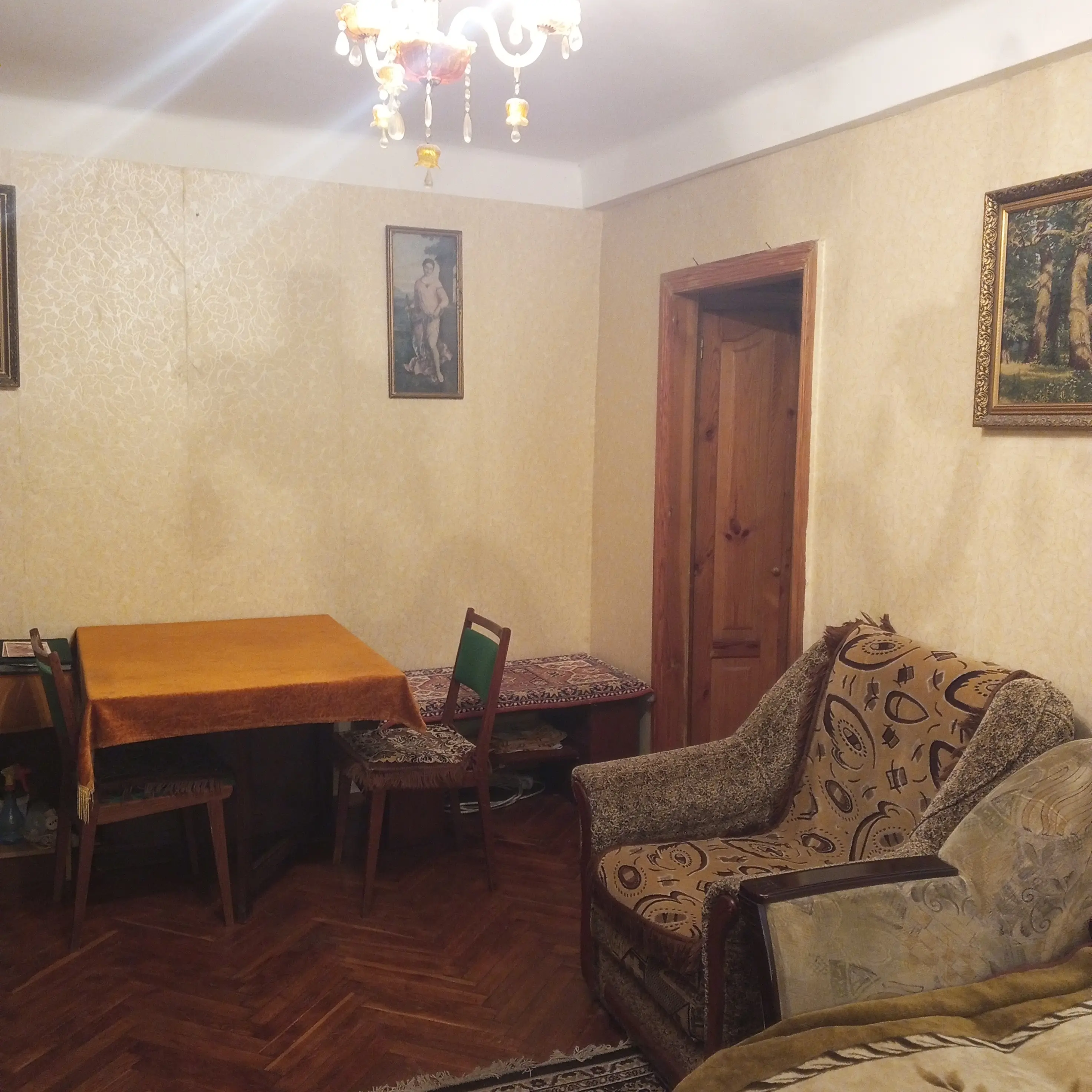 Фото Продаю 2-комнатную квартиру, 39 кв. м, Михаила Донца ул. 19б Киев, цена: 39000 $, код 3977