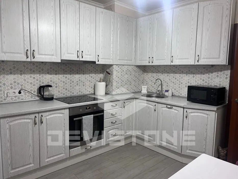 Фото Зняти 2 кімнатну квартиру, Сергія Данченка вул. 1 Київ в довгострокову оренду, ціна: 20500 UAH, код 3978