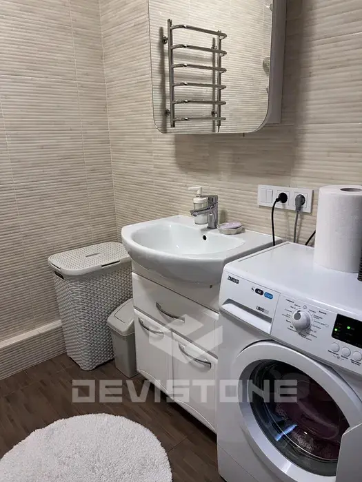 Фото Зняти 2 кімнатну квартиру, Сергія Данченка вул. 1 Київ в довгострокову оренду, ціна: 20500 UAH, код 3978