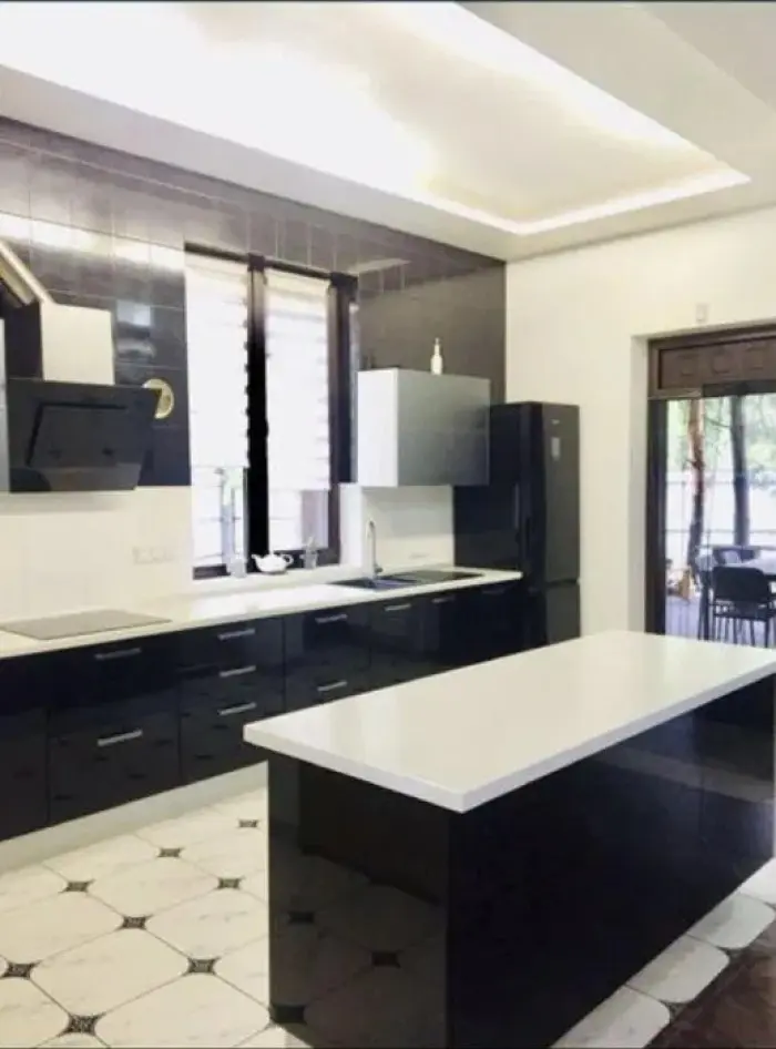 Фото Снять дом, Радистов ул.  Киев в долгосрочную аренду, цена: 2300 EUR, код 3982