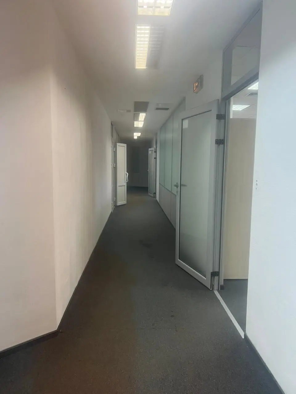 Фото Арендовать офис, Тараса Шевченко бульв. 37/122 Киев в долгосрочную аренду, цена: 12 $, код 3987