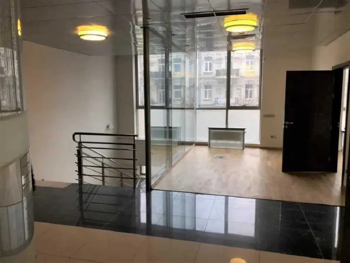 Фото Арендовать офис, Тараса Шевченко бульв. 37/122 Киев в долгосрочную аренду, цена: 12 $, код 3989