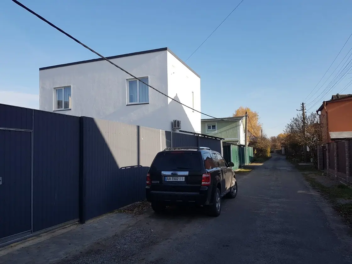 Фото Снять дом, Центральная ул.  Киев в долгосрочную аренду, цена: 1500 $, код 3990