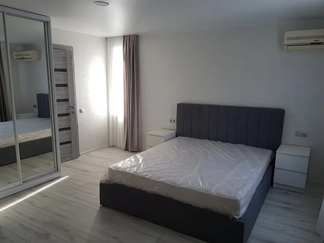 Фото Снять дом, Центральная ул.  Киев в долгосрочную аренду, цена: 1500 $, код 3990