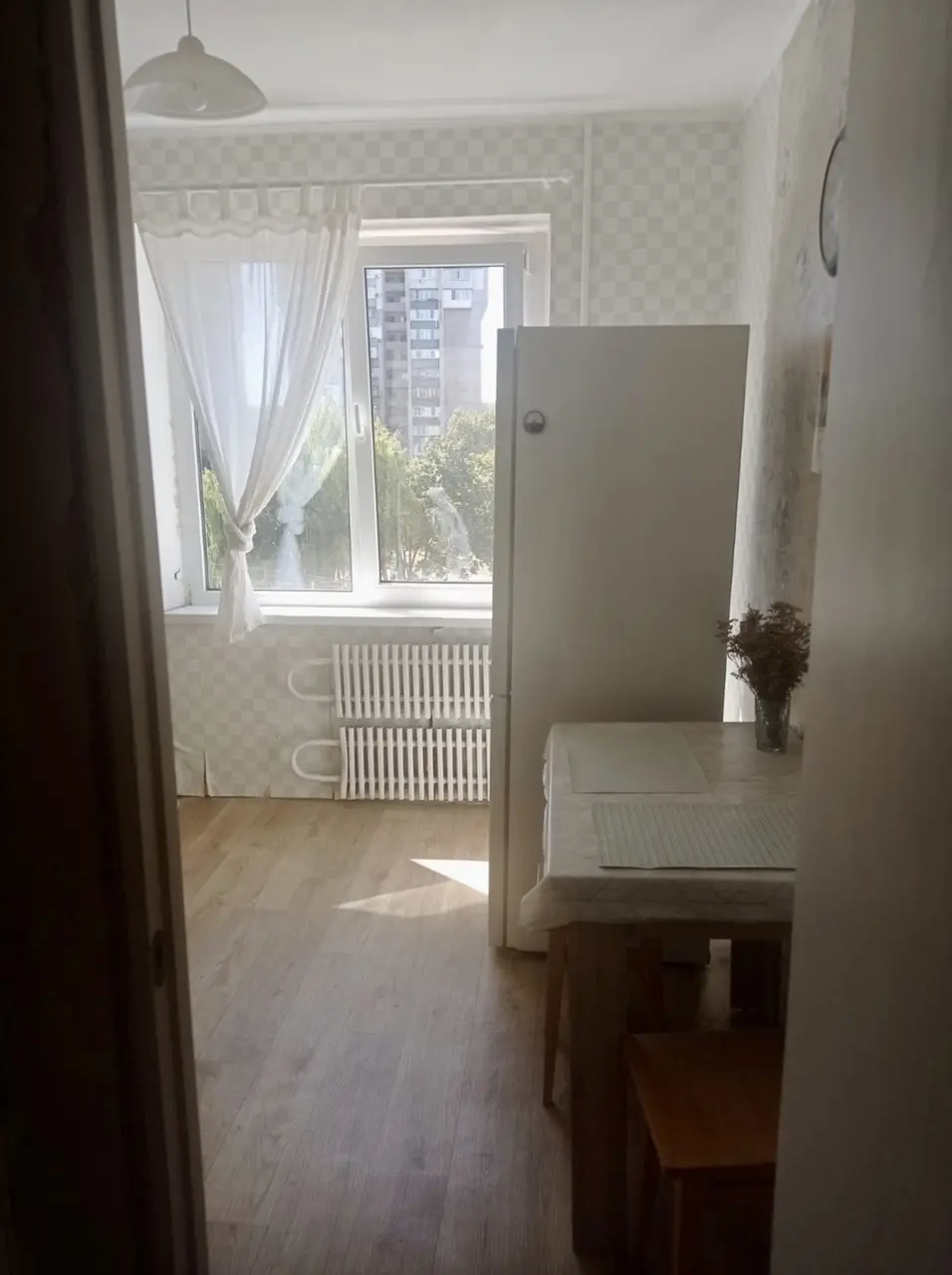 Фото Зняти 1 кімнатну квартиру, Добровольців пров. 6 Дніпро в довгострокову оренду, ціна: 11000 UAH, код 4003