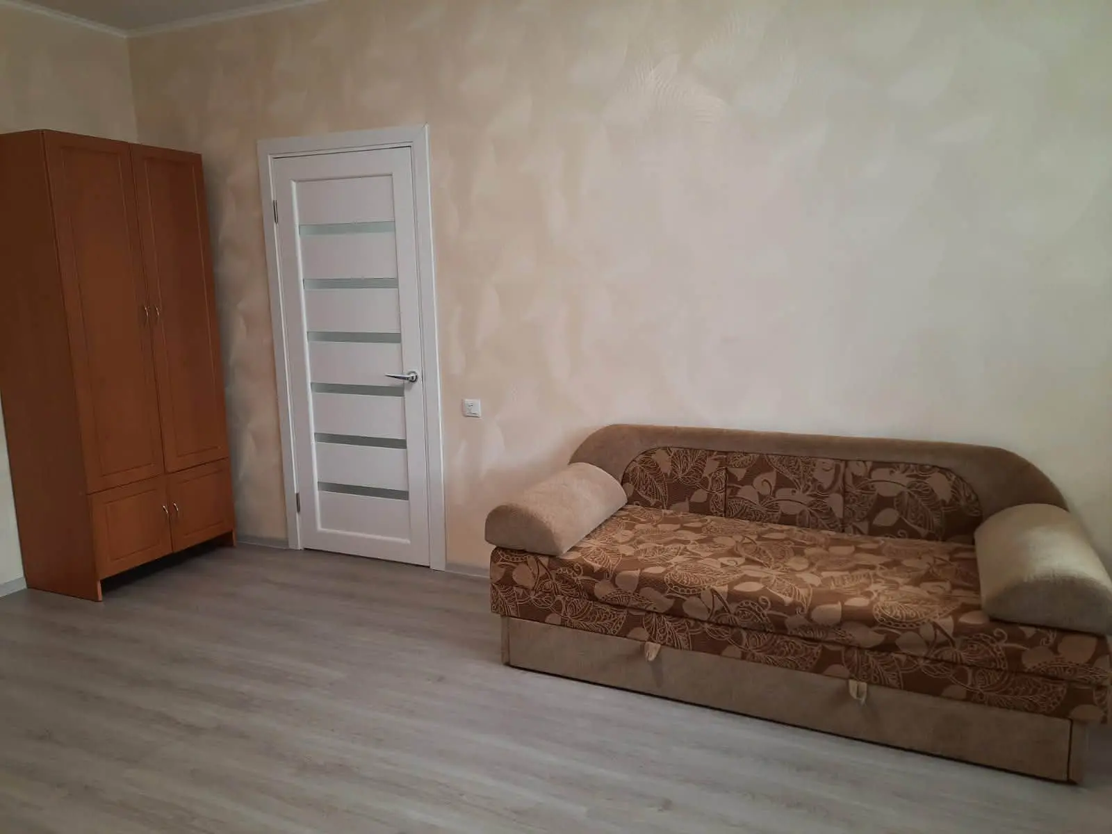 Фото Rent a 1-room apartment, Pryvokzalna Street  Boryspil for long-term rent, price: 12000 UAH, code 4005
