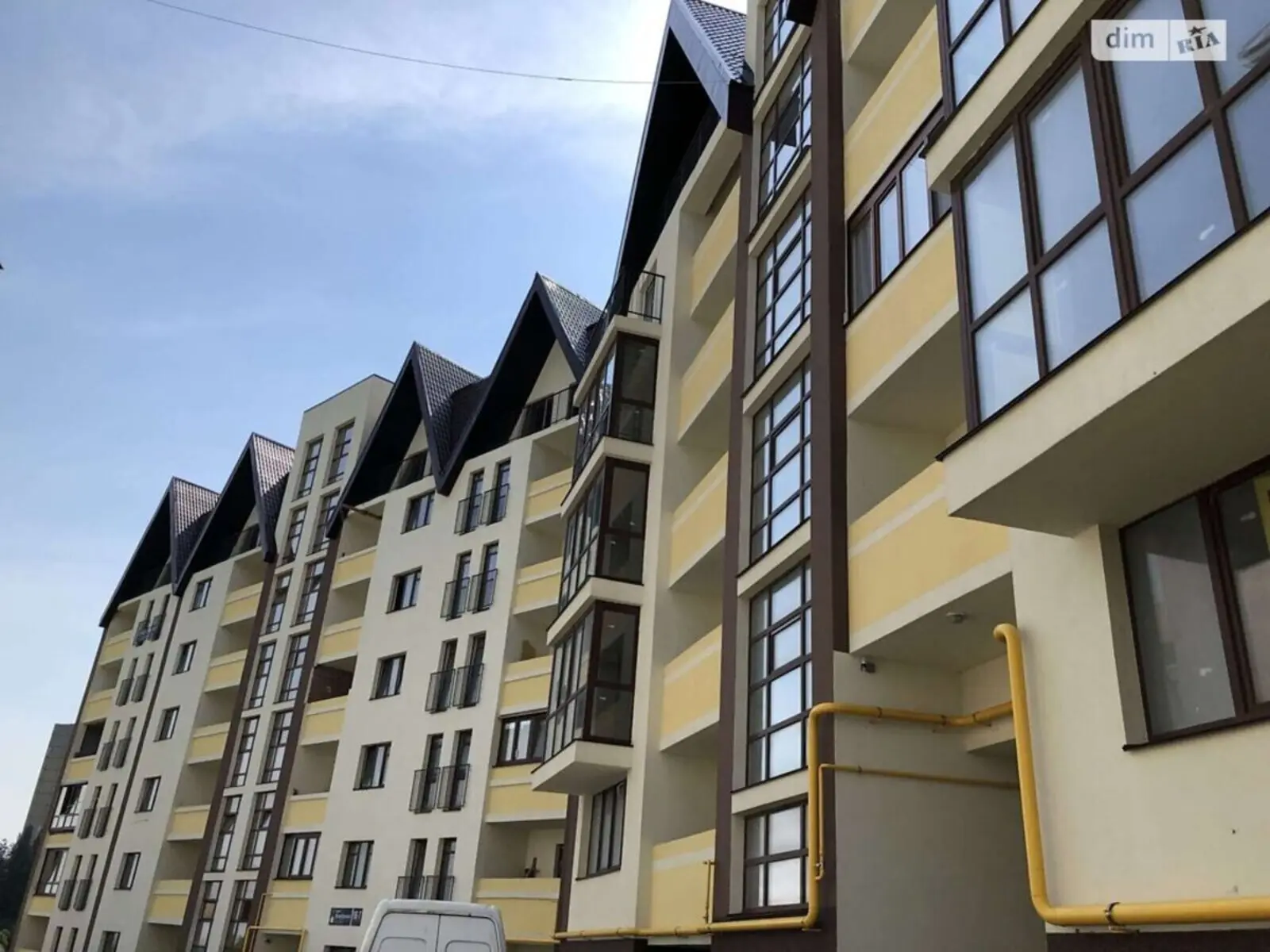 Фото Selling a 1-room apartment, 55 sq.m., Yasnohirska Street 16в Kyiv, price: 55697 $, code 4008