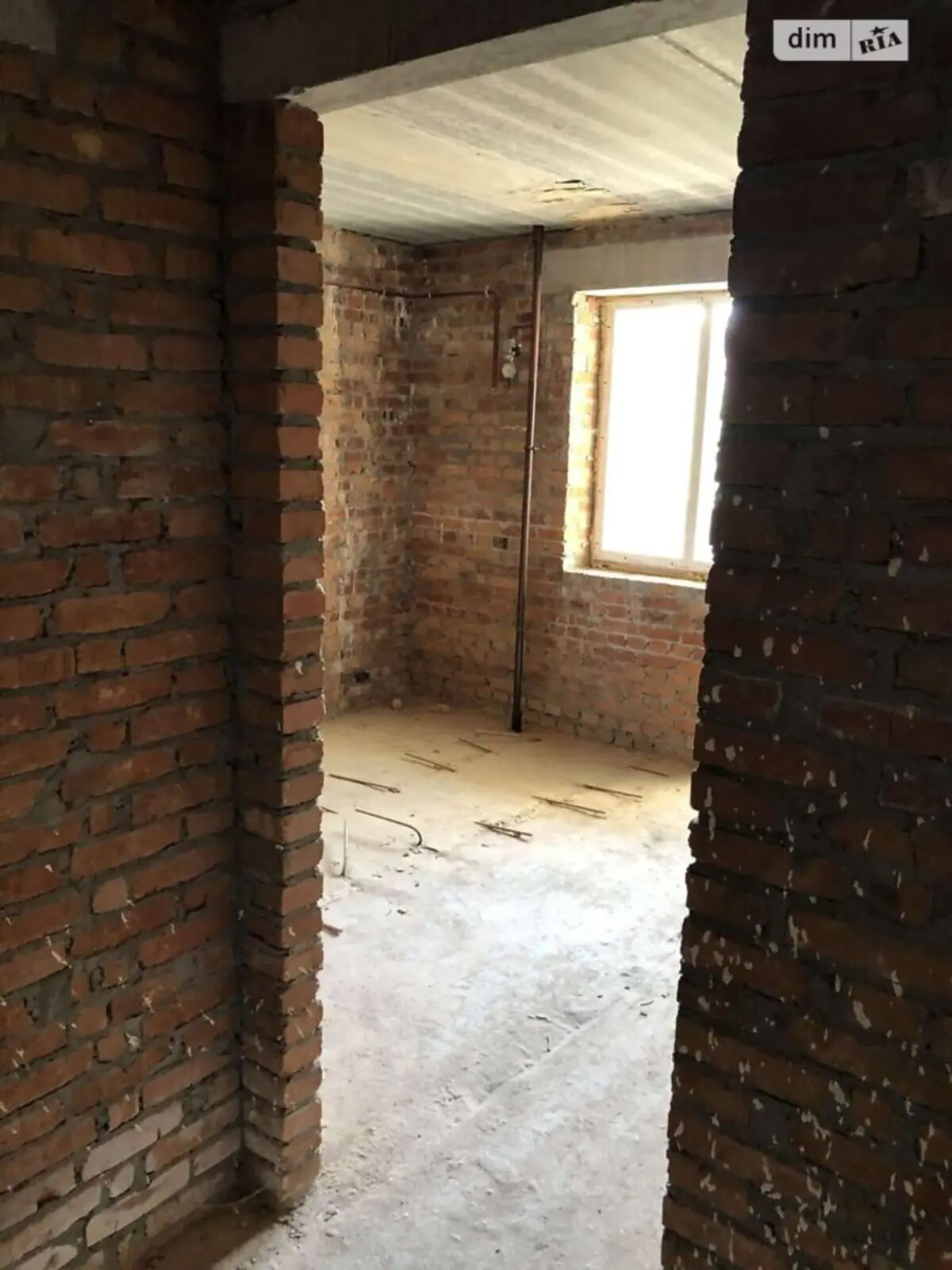 Фото Selling a 1-room apartment, 55 sq.m., Yasnohirska Street 16в Kyiv, price: 55697 $, code 4008