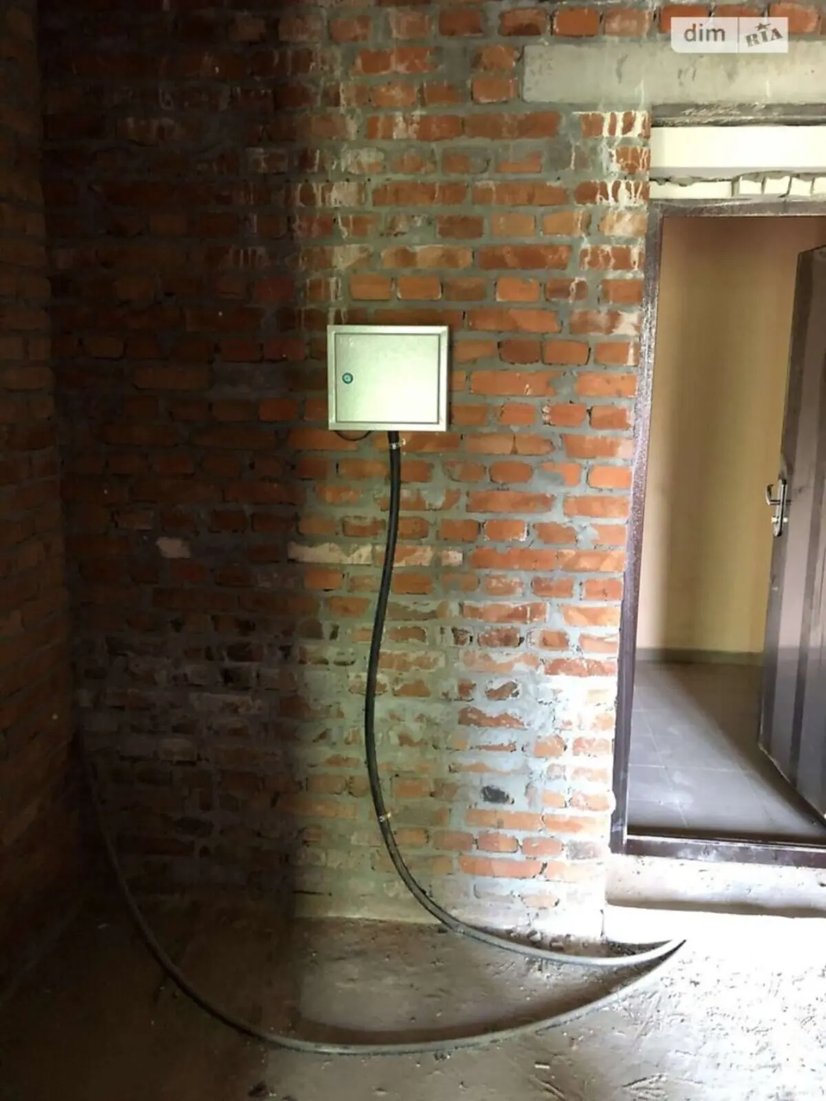 Фото Selling a 1-room apartment, 55 sq.m., Yasnohirska Street 16в Kyiv, price: 55697 $, code 4008