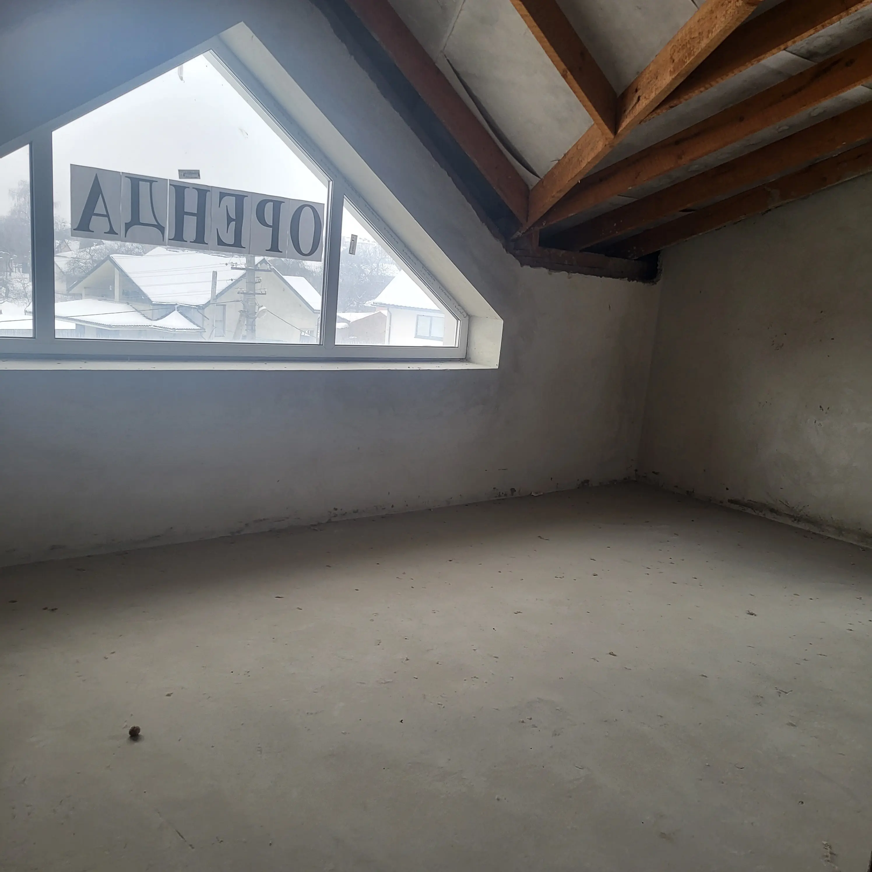 Фото Продаю коммерческую недвижимость, 240 кв. м, Ивано-Франковск, цена: 300000 $, код 4012