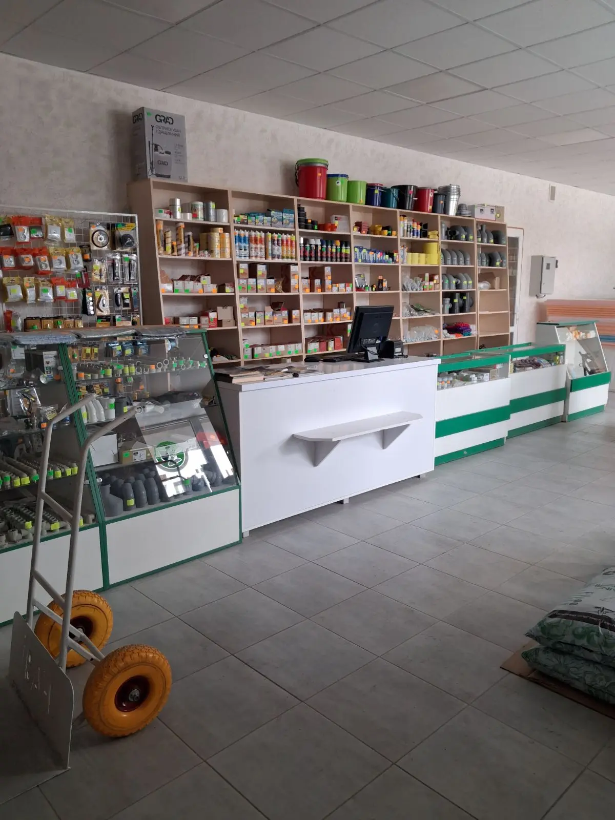 Фото Selling commercial property, 140 sq.m., Khimikiv Street 21 Ivano-Frankivsk, price: 210000 $, code 4013