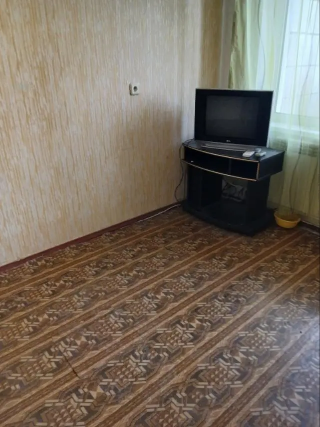 Фото Rent a 2-room apartment, Petra Hryhorenka Avenue 36 Kyiv for long-term rent, price: 8000 UAH, code 4017