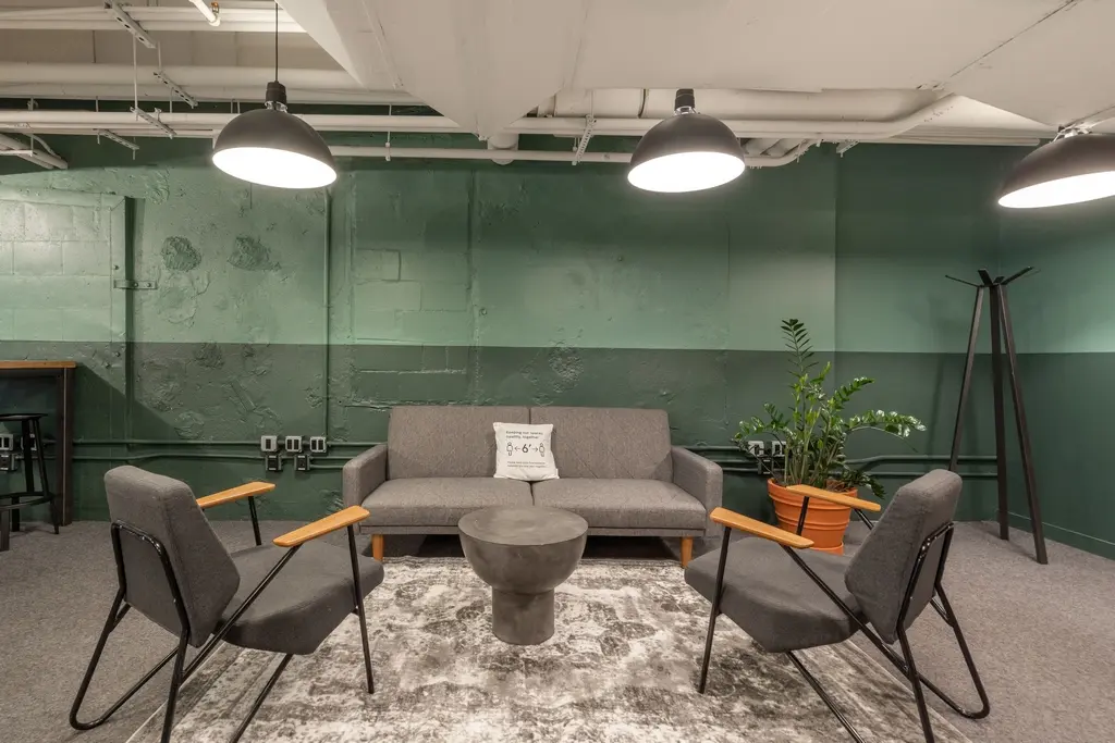 Фото Орендувати офіс, Дорогожицька вул. 6б Київ в довгострокову оренду, ціна: 441 $, код 4018